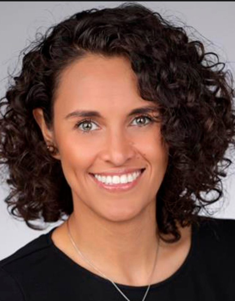 Lilia Restrepo headshot